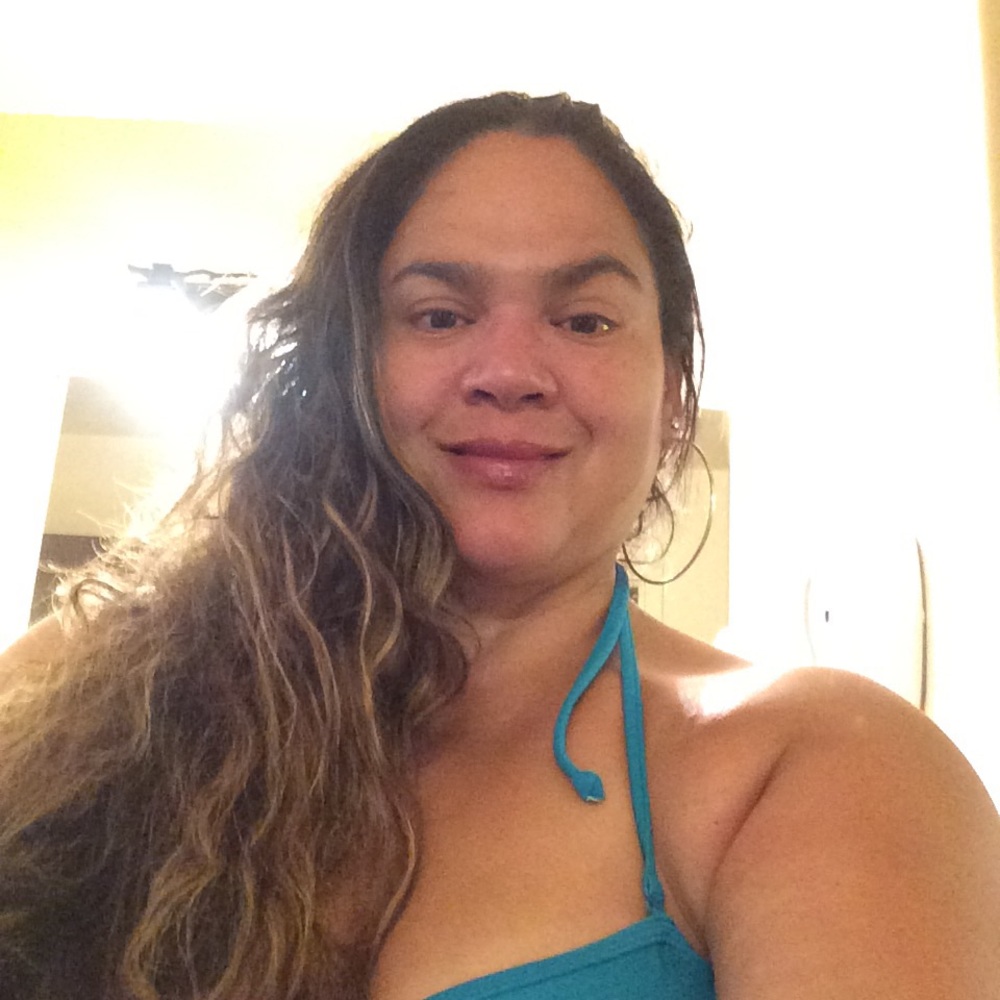 Meet your Posher, Raquel